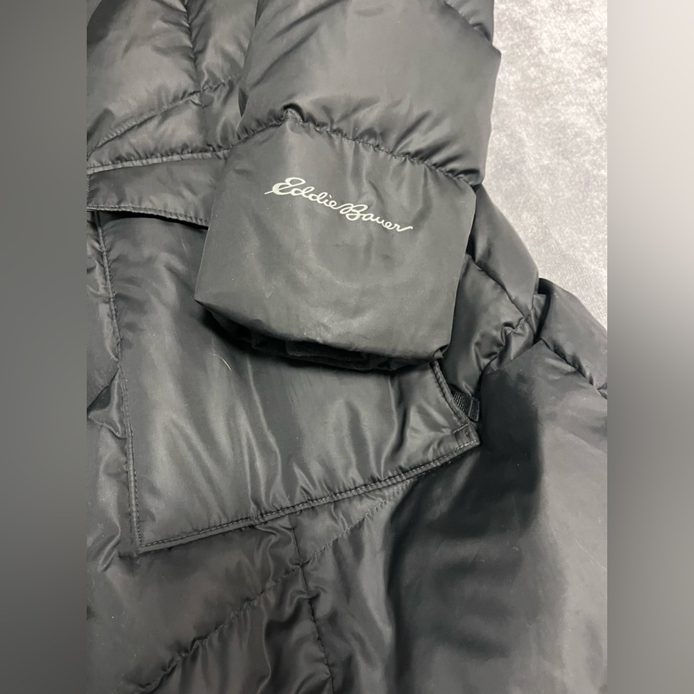 Women's Lodge Cascadian Down Parka, Size- Medium - Picture 10 of 13